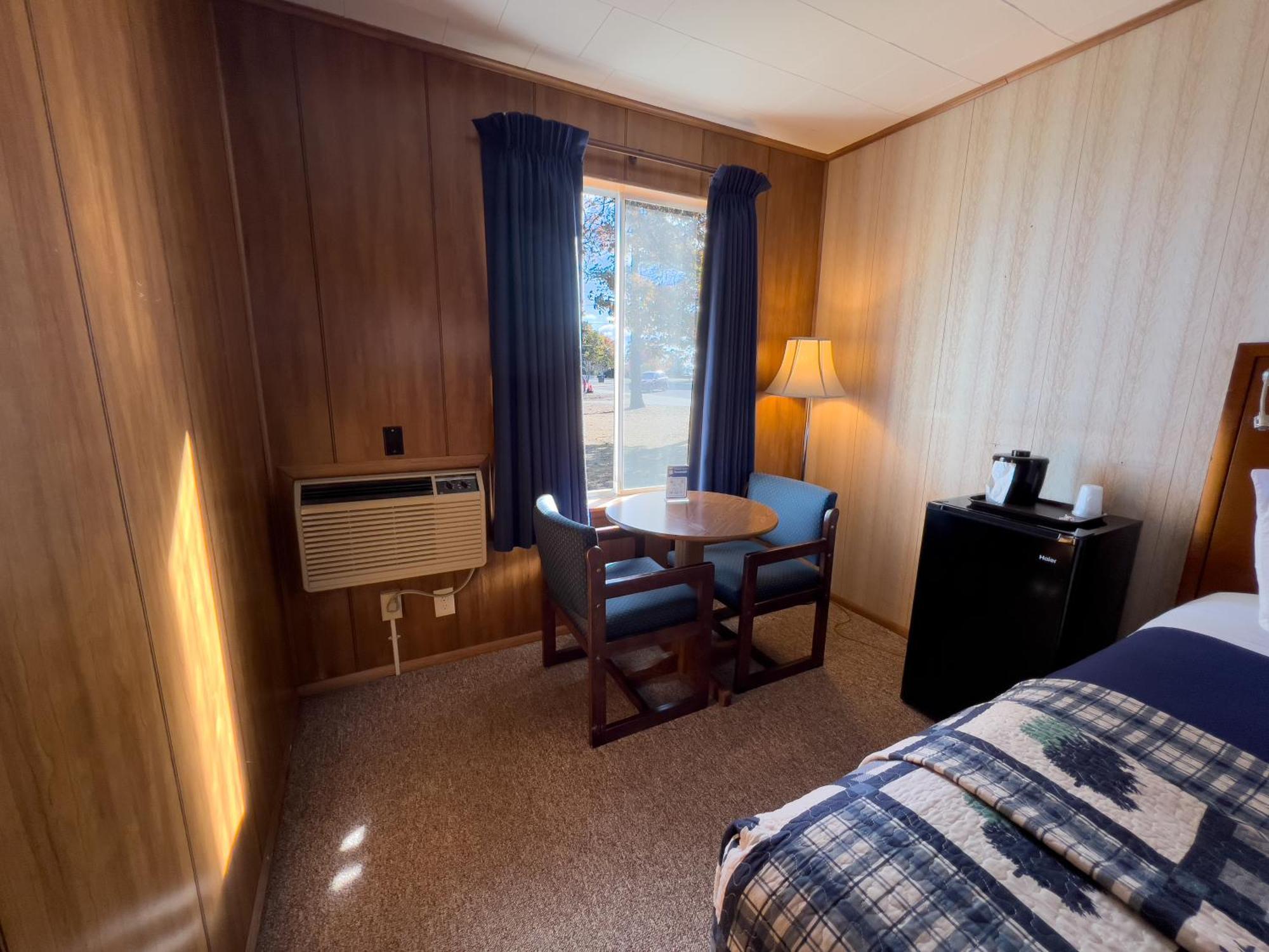 Riviera Motel Mackinaw City Exterior foto